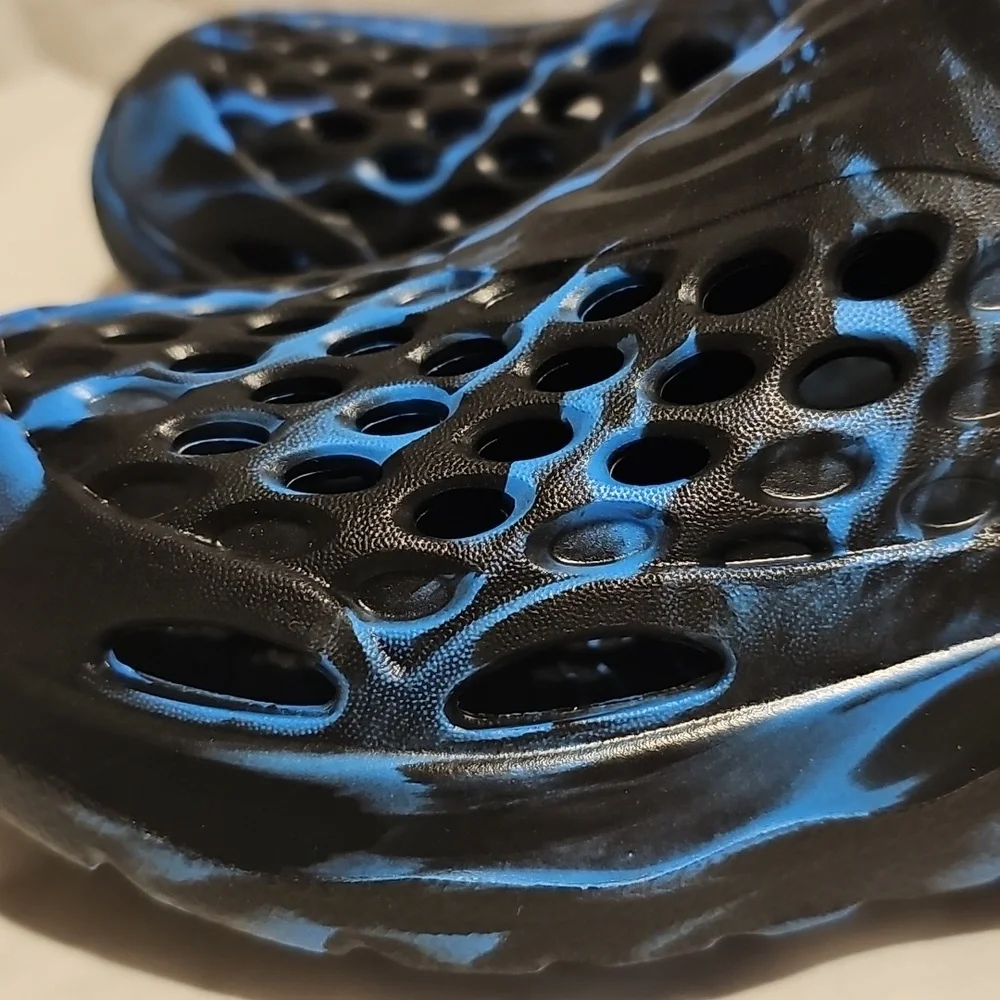 Rugged Shark Kids Size 13 Blue-Black Slip On Floatable Water Sneakers New